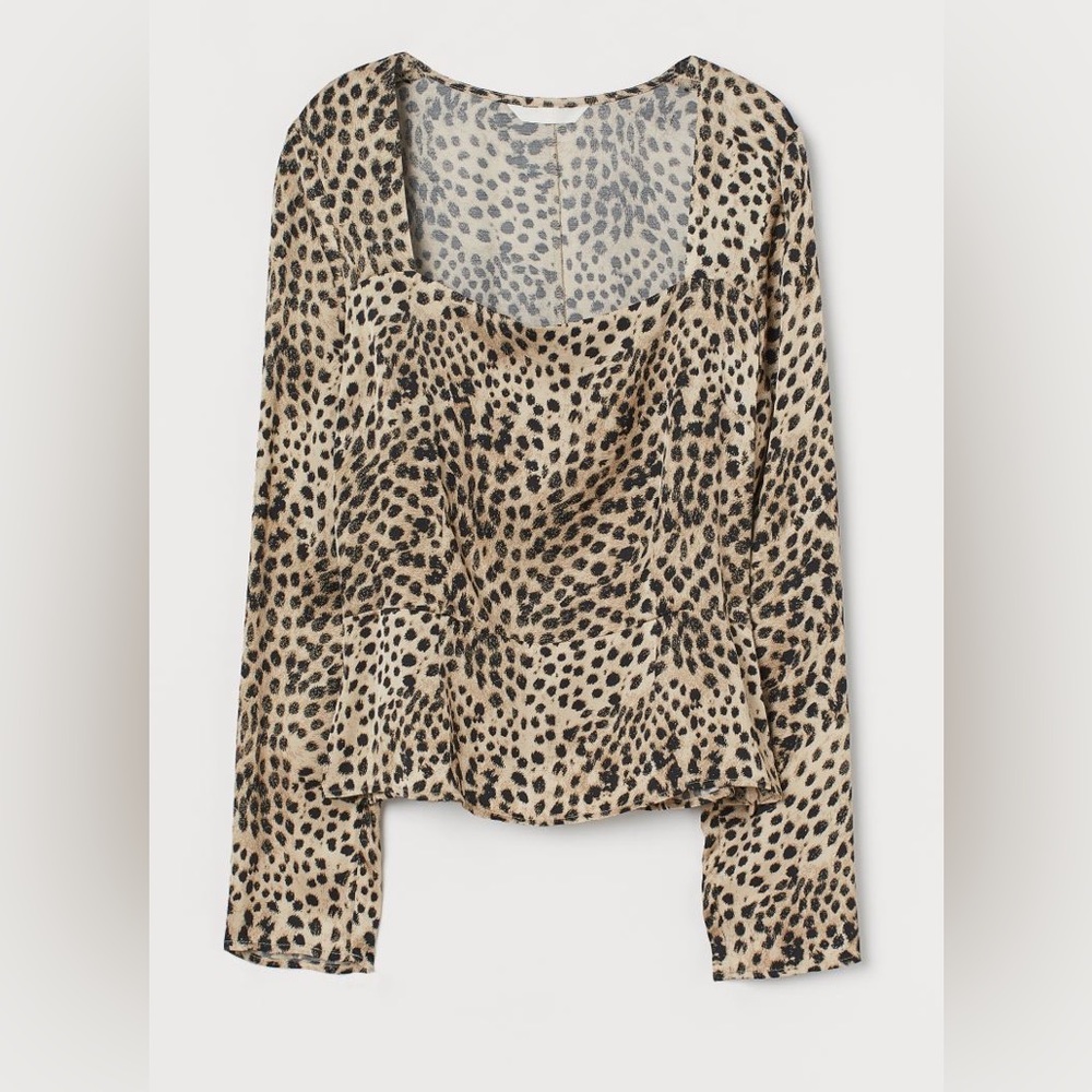 H&M Beige Leopard Patterned Blouse